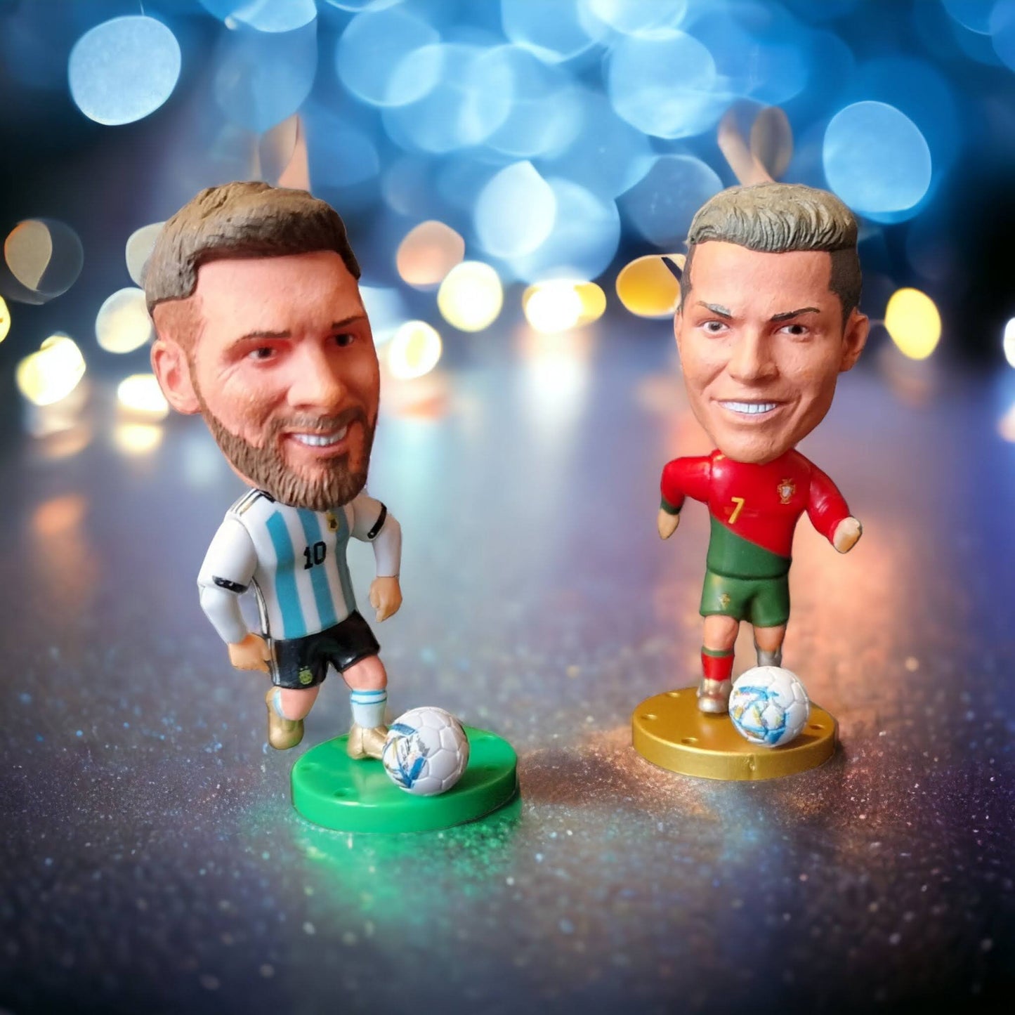 messi-ronaldo-cake-topper