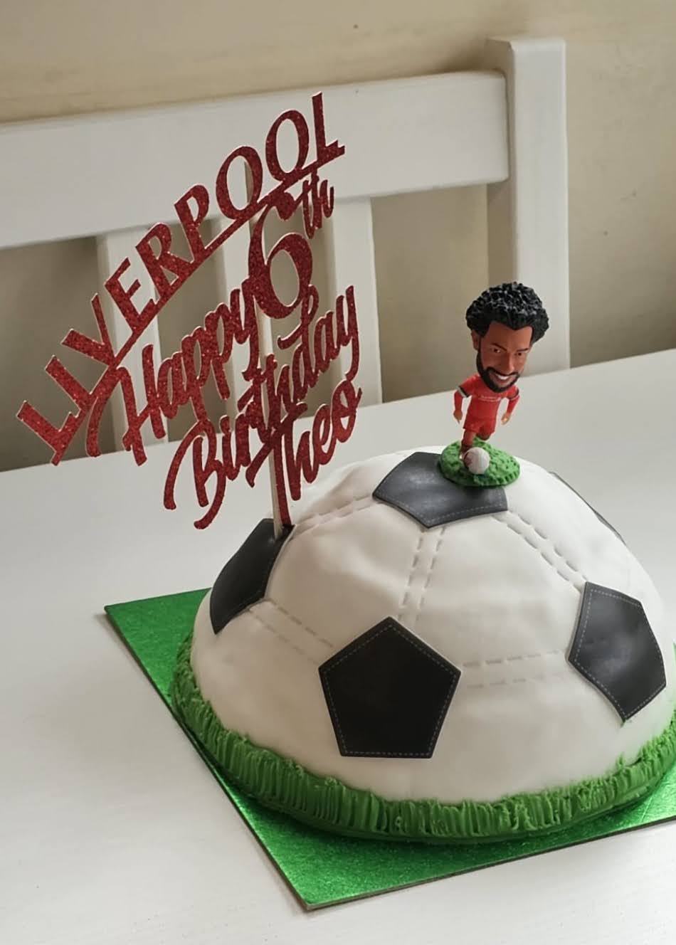 Liverpool Premier League Champions Cake Topper Set - Salah, VVD & EPL Trophy